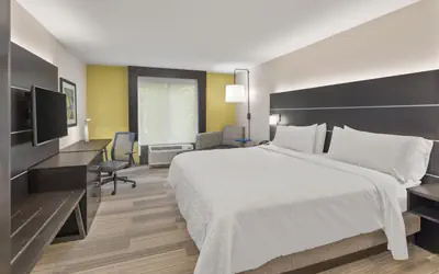 Holiday Inn Express & Suites - Hardeeville-Hilton Head by IHG