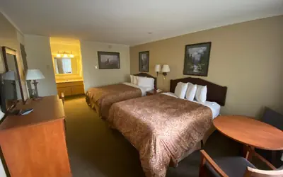 Snowshoe Motel