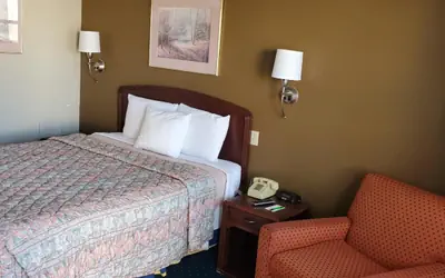Brooks Motel