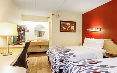 Red Roof Inn Canton