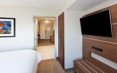 Holiday Inn Express Rome-East by IHG
