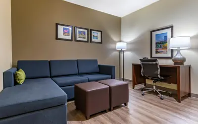 Comfort Inn & Suites High Point - Archdale