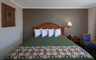 Travelodge by Wyndham Orangeburg
