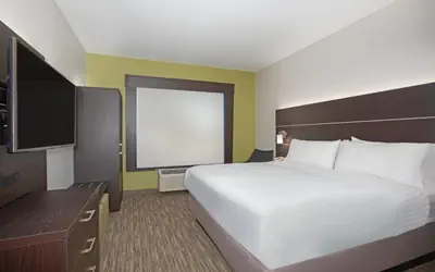 Holiday Inn Express Hotel & Suites Longmont by IHG