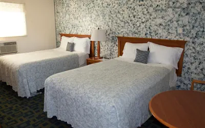 Sara Glen Motel - Saratoga Springs-Glens Falls