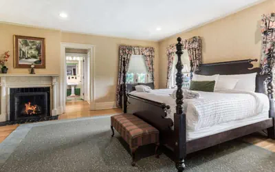 Traditions Hotel & Spa Johnson City - Binghamton, an Ascend Collection Hotel
