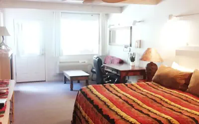 Hot Springs Inn