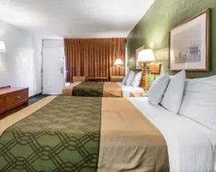 Econo Lodge Conway Central