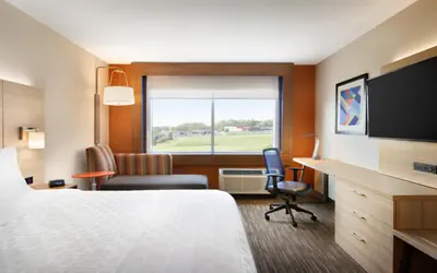 Holiday Inn Express & Suites Locust Grove by IHG