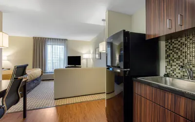 MainStay Suites St Louis Airport