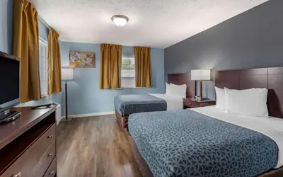 Econo Lodge Inn & Suites Sandusky South