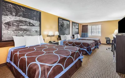 Super 8 by Wyndham Fort Dodge IA