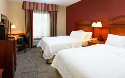 Hampton Inn Kansas City Northeast