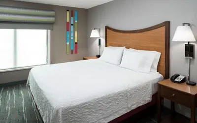 Hampton Inn & Suites Chicago North Shore