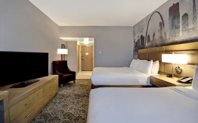 DoubleTree by Hilton St. Louis Airport, MO