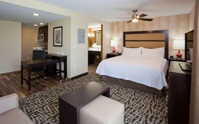 Homewood Suites Davenport
