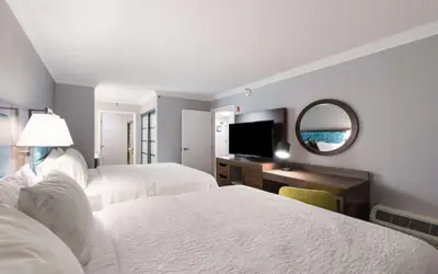 Hampton Inn & Suites Chicago-Hoffman Estates
