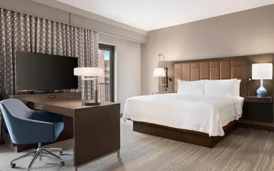 Hampton Inn Suites Kansas City Downtown Crossroads