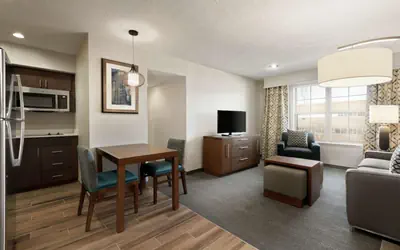 Homewood Suites by Hilton Kansas City Airport