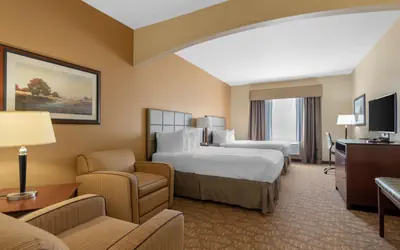 Best Western Plus Butterfield Inn