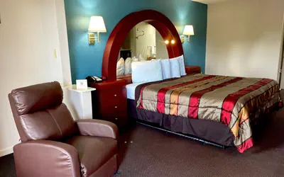 Luxury Inn & Suites