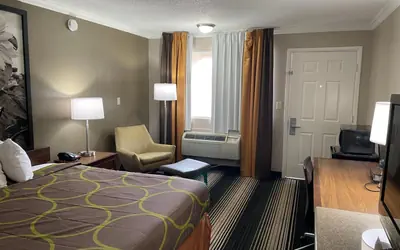 Red Lion Inn & Suites Junction City