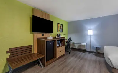 Best Western Plus St. Louis West-Westport