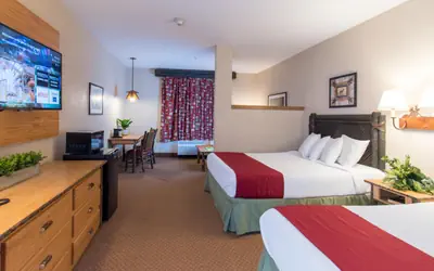 Six Flags Great Escape Lodge & Indoor Waterpark