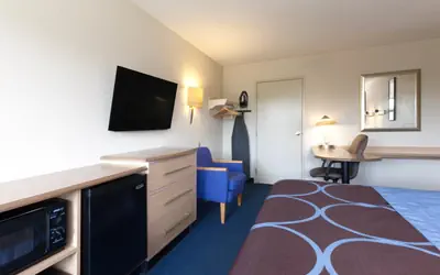 Days Inn by Wyndham Monmouth Junction-S Brunswick-Princeton