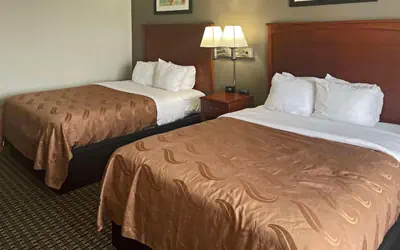 Quality Inn & Suites Cincinnati Sharonville