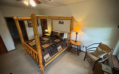 Long Mountain Lodge