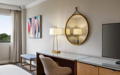 Crowne Plaza Edison by IHG