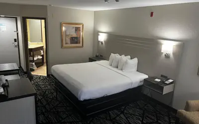Baymont By Wyndham Monroe Ohio