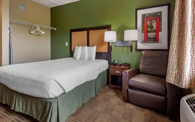 Extended Stay America Suites - Edison - Raritan Center
