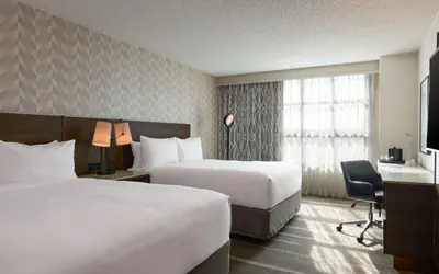 Renaissance Los Angeles Airport Hotel