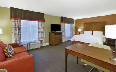 Hampton Inn & Suites Wichita-Northeast