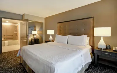 Homewood Suites by Hilton Edgewater-NYC Area