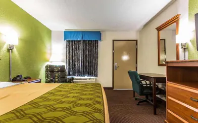Economy Inn
