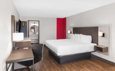 Ramada by Wyndham Bainbridge