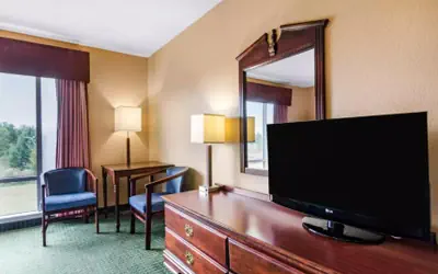 Precious Hotel