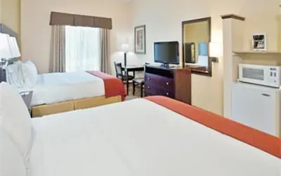 Holiday Inn Express Boonville by IHG