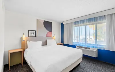 Spark by Hilton Cedar Falls