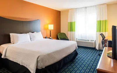 Fairfield Inn & Suites Canton