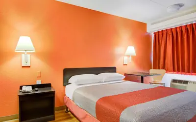 Economy Suites Springfield - Extended Stay