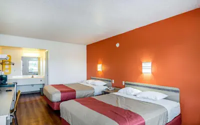 Motel 6-Anniston, AL