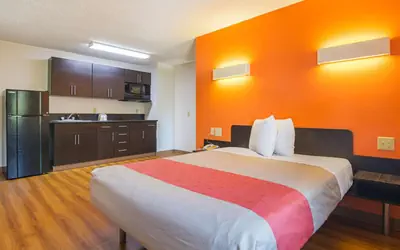 Motel 6-Jonesboro, GA