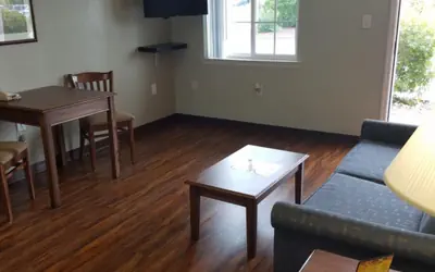 Affordable Suites Jacksonville