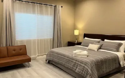 Photo 3 - Luxurious Villa with Pool & Hot Tub in San Gabriel - Sleeps 7
