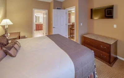 Photo 3 - 2 Bedroom Villa with 1 King and 1 Queen