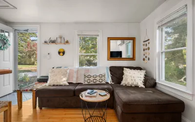 Photo 5 - Babes Bungalow